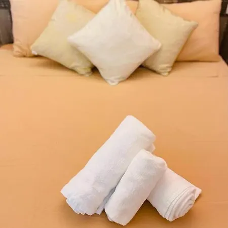 Gasthuis With Pool La Montaldina Piemonte 4*