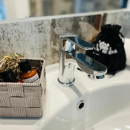 With Pool La Montaldina Piemonte Spigno Monferrato