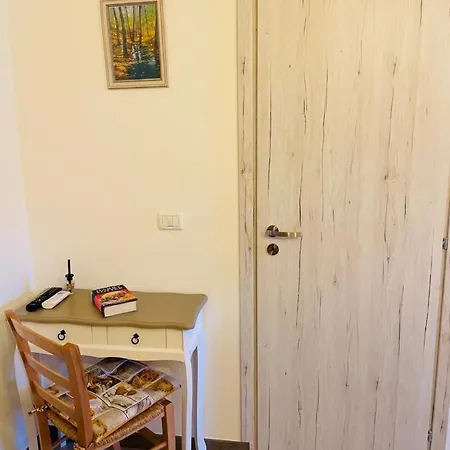 Gasthuis With Pool La Montaldina Piemonte 4*