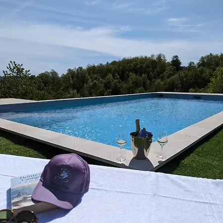 With Pool La Montaldina Piemonte