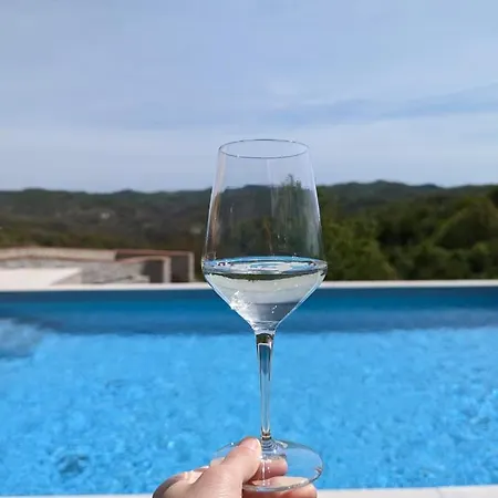 With Pool La Montaldina Piemonte Spigno Monferrato